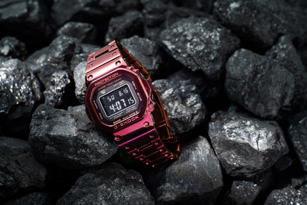 CASIO G-Shock Full Metal with Red Ion Plating GMW-B5000RD-4ER